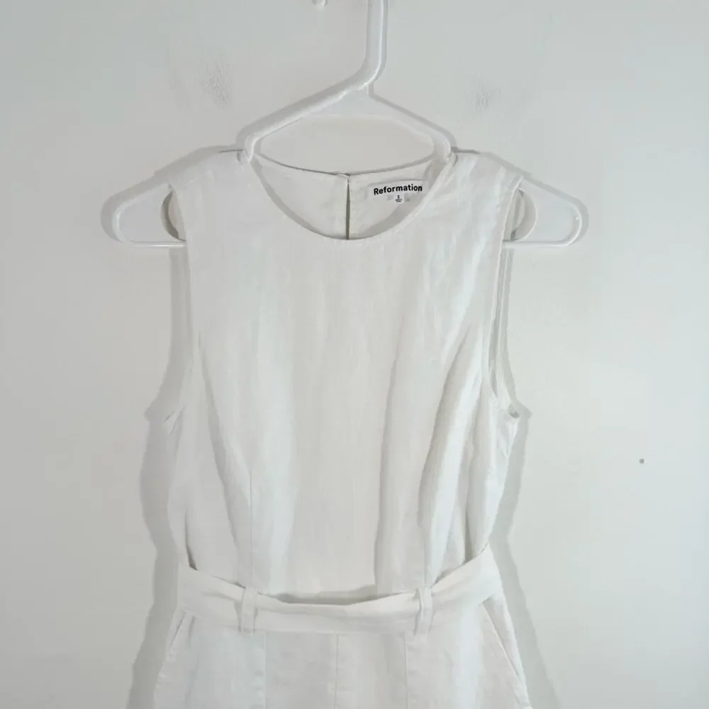 Reformation Naomi White 100% Linen Wide Leg Belted Jumpsuit Size 2